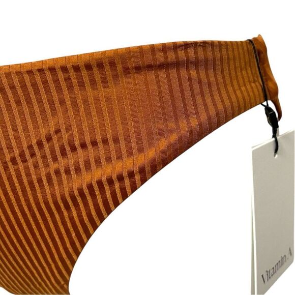 NWT VITAMIN A Demi Top Midori Bottom Bikini Set M - Picture 8 of 13